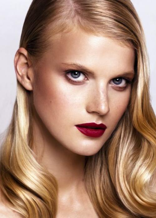 Как правильно контурировать губы перед нанесением красной помады. Четкость имеет значение: как идеально накрасить губы красной помадой