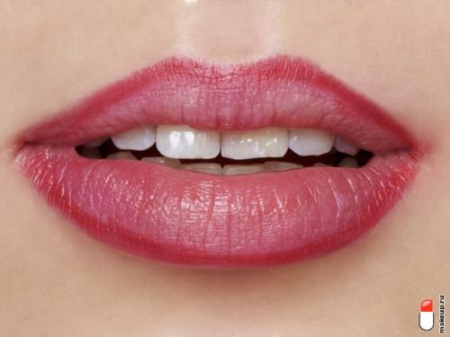 Как правильно контурить губы с помощью карандаша. Как красить губы карандашом? Фотоинструкция